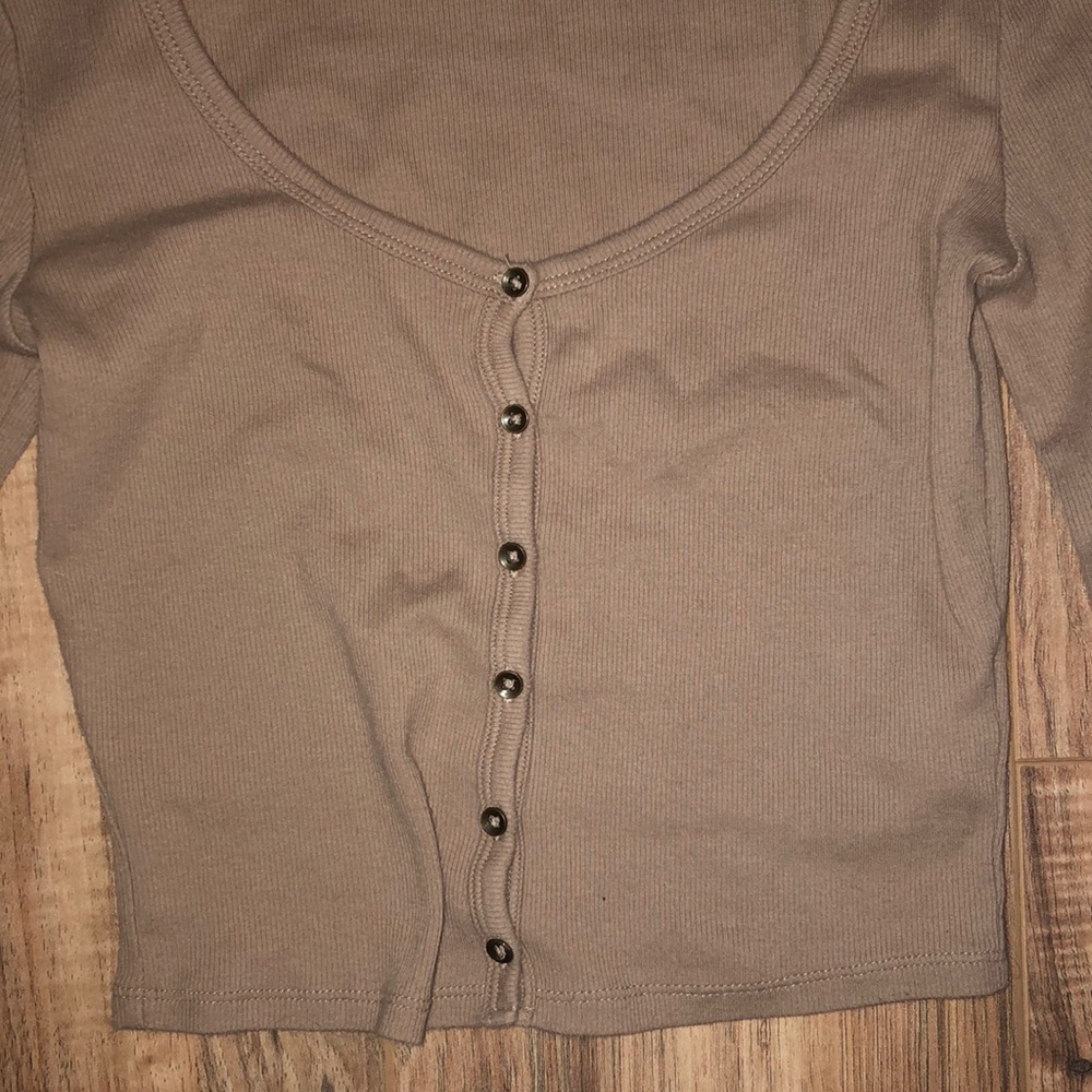 Shirt - Picture 3 of 3